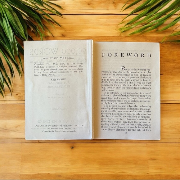 VINTAGE 1957 20,000 Words by Louis A. Leslie - Third Edition - Picture 9 of 13